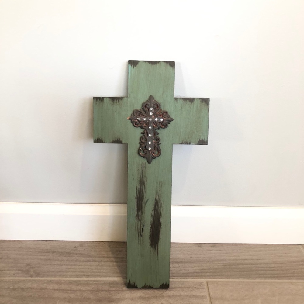 CROSS WALL DECOR - Picture 3 of 14